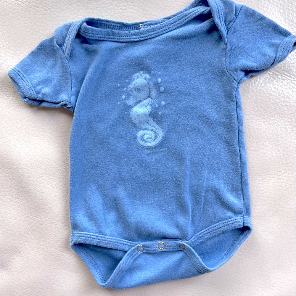 10/$20💥ORGANIC Zee Seahorse Bodysuit, Ocean Blue, Short Sleeve Soft Cotton